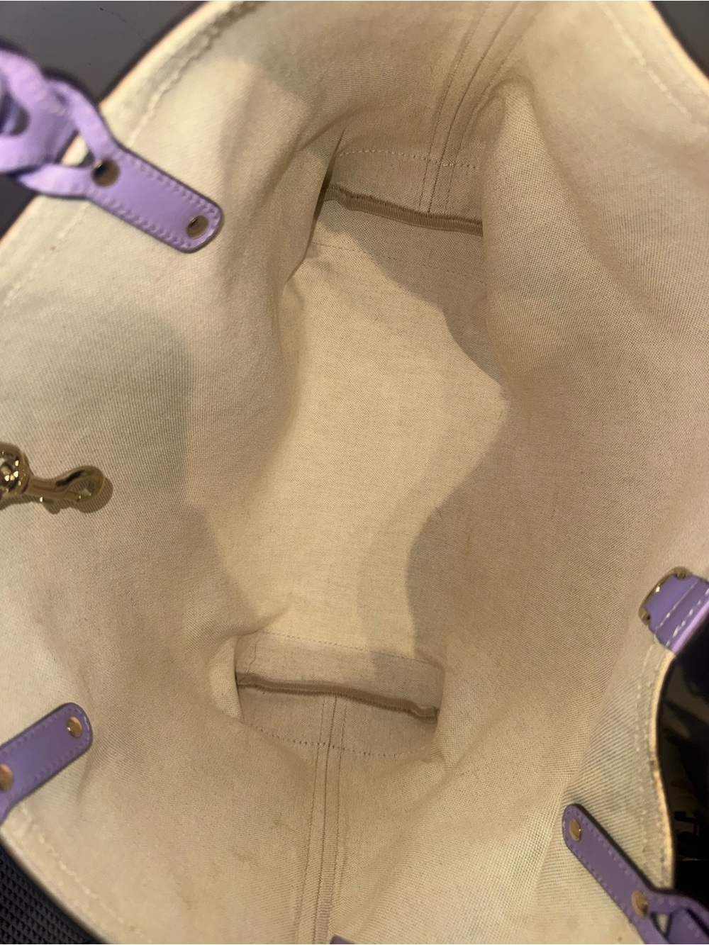 Gucci Beige GG Canvas Tote with Lavender Trim - Picture 11 of 16